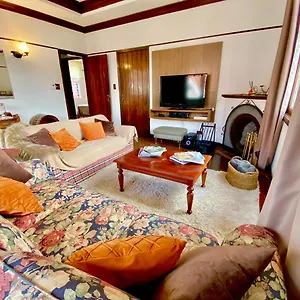 Casa No Centro Campos do Jordão